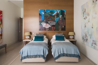 A twin bedroom at Ocean View, Cornwall