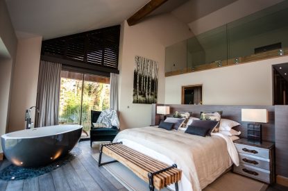 A king sized bedroom at Lake View Lodge, Lake District