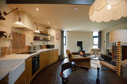 The open plan living space at Bonny Cabin, Leicestershire