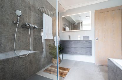 The bathroom at Upper Riverside Mill, Lake District