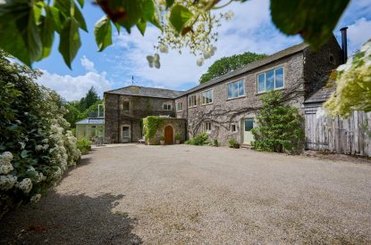 The driveway at Mawson Hall, Lake District