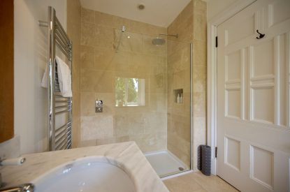 A bathroom at Mawson Hall, Lake District