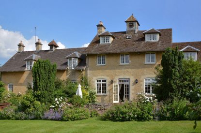 Outdoor space at Byron Cottage, Cotswolds