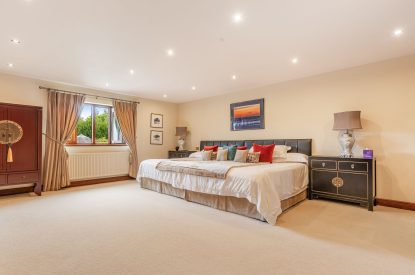 The emporer-size bedroom at Broadridge Manor, Devon