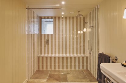A bathroom at Haymill Retreat, Powys