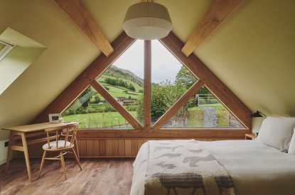 A king-size bedroom at Haymill Retreat, Powys