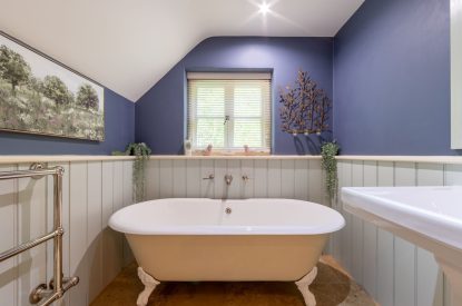 The free-standing bath at Butterfly Cottage, Somerset