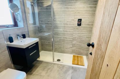The shower room at Stag Haven, Cairngorms