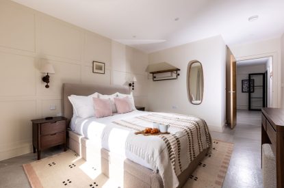 A king-size bedroom at The Meadow Retreat, Cornwall