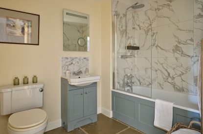 A bathroom at Estate Lodge, Welsh Borders