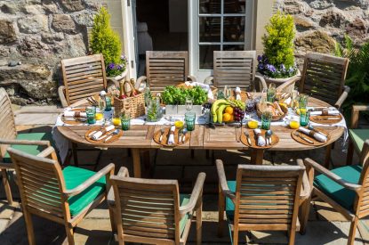 Outdoor dining at Douglas Retreat, Edinburgh