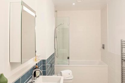 A bathroom at Reefside, Devon