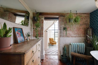 Living space at Sutton Farmhouse, Leicestershire