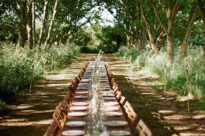 Outdoor dining at Sutton Farmhouse, Leicestershire