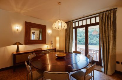 The dining room at Casa Vista, Cotswolds