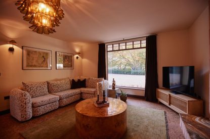 The lounge at Casa Vista, Cotswolds