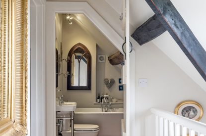 The hallway on the second floor at Wild Rose Cottage, Cotswolds