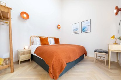Super king size bedroom at Woodlark, Devon