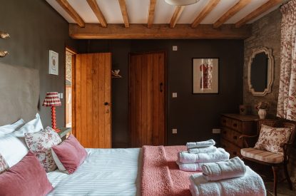 A super-king-size bedroom at The Wainhouse Courtyard, Herefordshire 